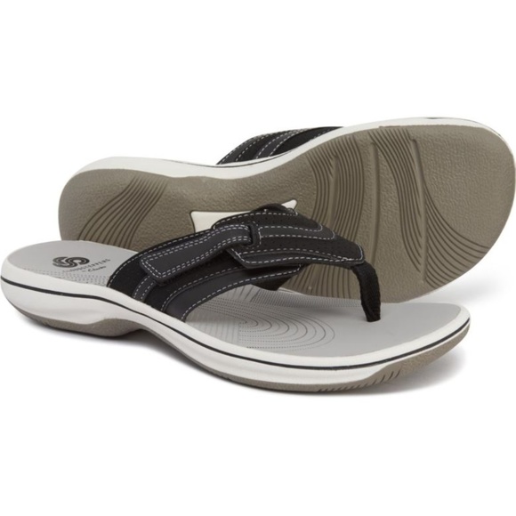 clarks brinkley keeley flip flops